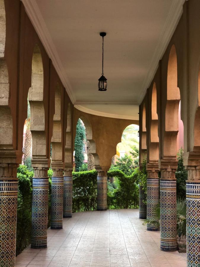 Riad Ramona Lqariya Seyaheya Marrákes Kültér fotó