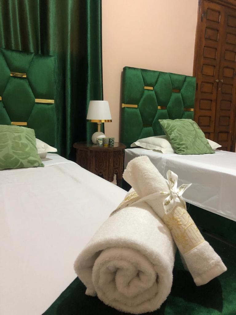 Riad Ramona Lqariya Seyaheya Marrákes Szoba fotó