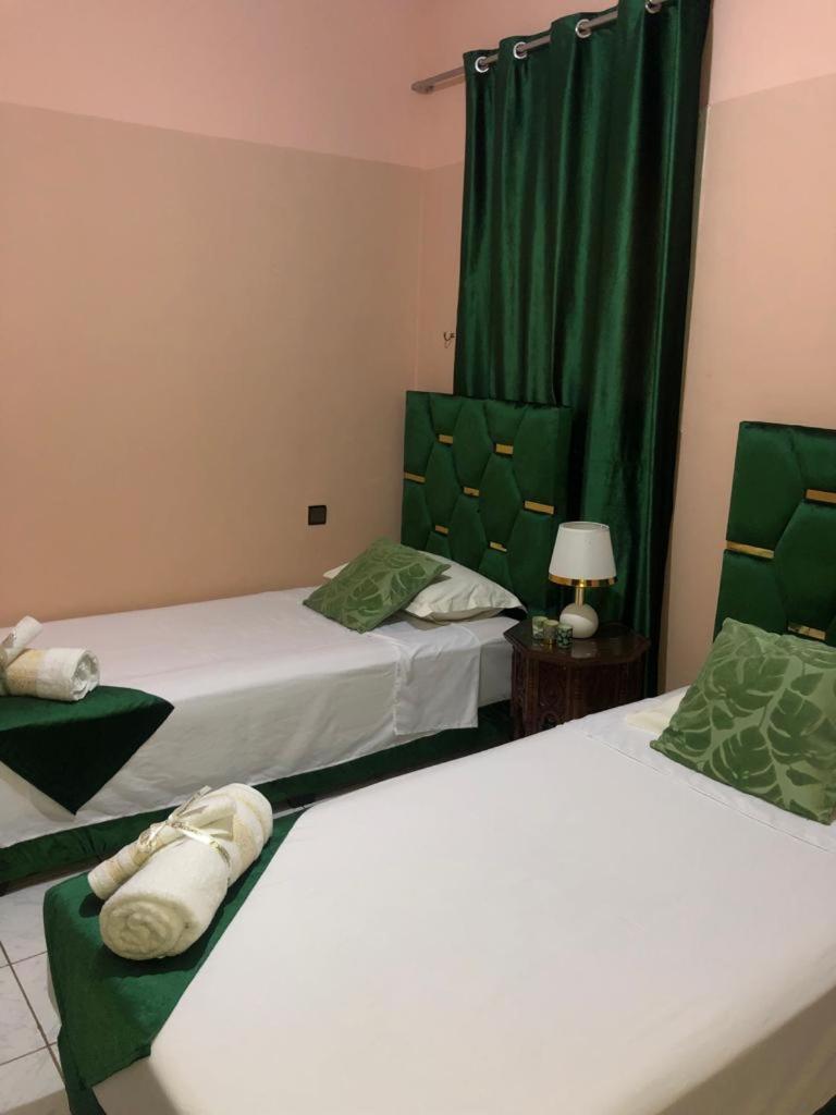 Riad Ramona Lqariya Seyaheya Marrákes Szoba fotó